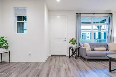 101 Red Brick Drive #5, Simi Valley, CA 93065 - Photo 8