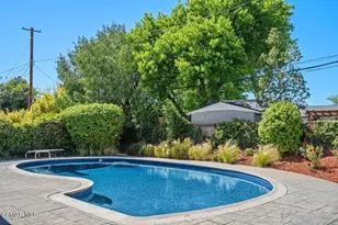 23805 Mobile St, West Hills, CA 91307 - Photo 30