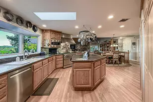 24525 Desert Ave, Newhall, CA 91321 - Photo 38