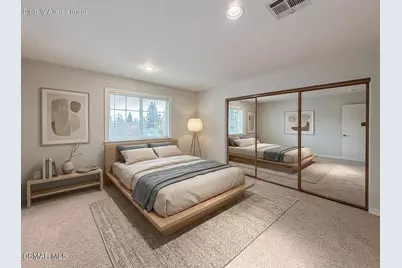 24525 Desert Avenue, Newhall, CA 91321 - Photo 46