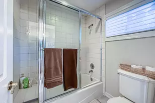 24525 Desert Ave, Newhall, CA 91321 - Photo 46