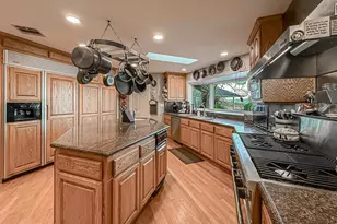 24525 Desert Ave, Newhall, CA 91321 - Photo 34