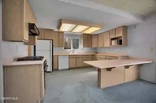 2169 Sanchez Dr, Camarillo, CA 93010 - Photo 4