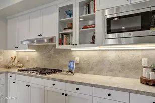 958 Westbluff Pl, Simi Valley, CA 93065 - Photo 10