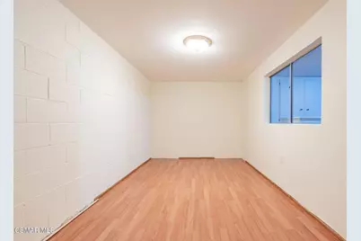 7908 Via Magdalena, Burbank, CA 91504 - Photo 22