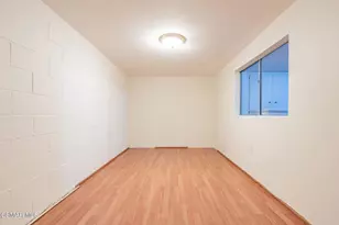 7908 Via Magdalena, Burbank, CA 91504 - Photo 22