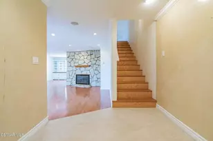 7908 Via Magdalena, Burbank, CA 91504 - Photo 8