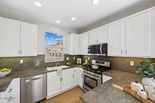 88 Via Katrina, Newbury Park, CA 91320 - Photo 12