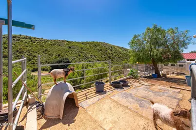 1208 Rambling Road, Simi Valley, CA 93065 - Photo 58