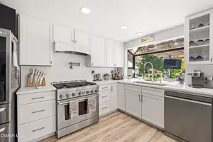 1208 Rambling Rd, Simi Valley, CA 93065 - Photo 18