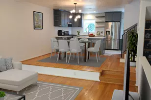 933 21st St, Santa Monica, CA 90403 - Photo 2