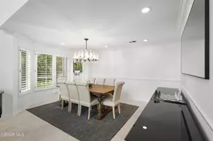 5045 Wagner Way, Oak Park, CA 91377 - Photo 22