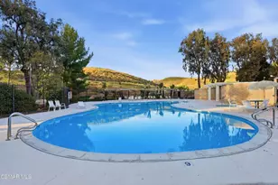 1530 Plumeria Cir, Thousand Oaks, CA 91360 - Photo 30