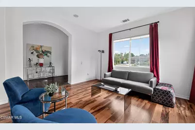 9651 Sagebrush Avenue, Chatsworth, CA 91311 - Photo 8