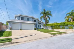 7933 Teesdale Ave, North Hollywood, CA 91605 - Photo 4