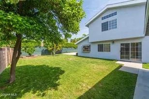 7933 Teesdale Ave, North Hollywood, CA 91605 - Photo 30