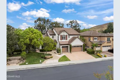 348 Hill Valley Court, Simi Valley, CA 93065 - Photo 2