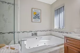 1660 Shadow Oaks Pl, Thousand Oaks, CA 91362 - Photo 40