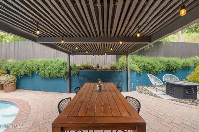 1303 Oak Hill Place, South Pasadena, CA 91030 - Photo 36