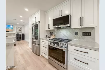 28945 Timberlane Street, Agoura Hills, CA 91301 - Photo 14