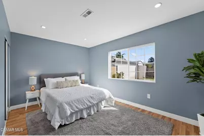 3722 Degnan Boulevard, Los Angeles, CA 90018 - Photo 16