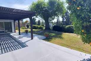 22 Van Dyke St, Thousand Oaks, CA 91360 - Photo 26