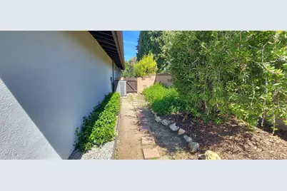 22 Van Dyke Street, Thousand Oaks, CA 91360 - Photo 28