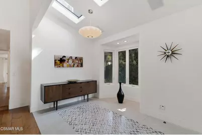 31935 Kingspark Court, Westlake Village, CA 91361 - Photo 10