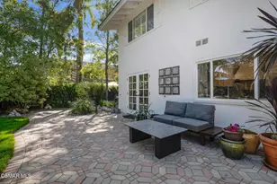 31935 Kingspark Ct, Westlake Village, CA 91361 - Photo 58