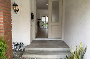 2737 Sierra Dr, Westlake Village, CA 91362 - Photo 2