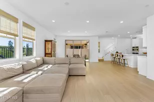 716 Edward Scholle Dr, Camarillo, CA 93010 - Photo 8