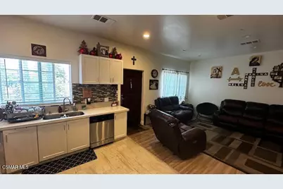 1755 Heywood Street #203, Simi Valley, CA 93065 - Photo 4