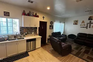 1755 Heywood St, Simi Valley, CA 93065 - Photo 4