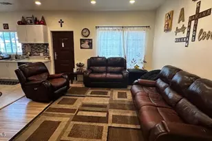 1755 Heywood St, Simi Valley, CA 93065 - Photo 4