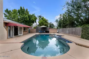 6496 Bayberry St, Oak Park, CA 91377 - Photo 34