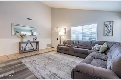 1816 Hillary Court, Simi Valley, CA 93065 - Photo 10