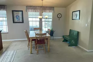 184 Calle De La Rosa, Camarillo, CA 93012 - Photo 26