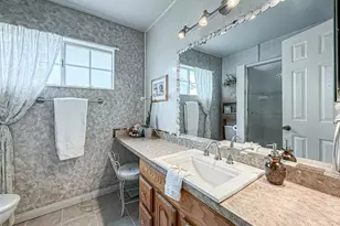 1460 Vaquero Dr, Simi Valley, CA 93065 - Photo 10