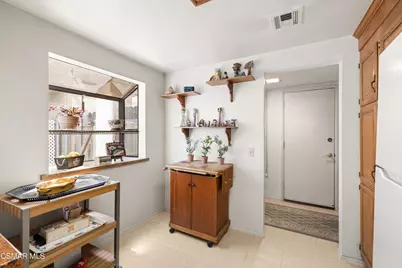 30430 Passageway Place, Agoura Hills, CA 91301 - Photo 10