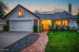 217 Parkview Dr, Oak Park, CA 91377 - Photo 2