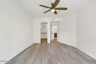 653 Oak Run Trail, Oak Park, CA 91377 - Photo 18