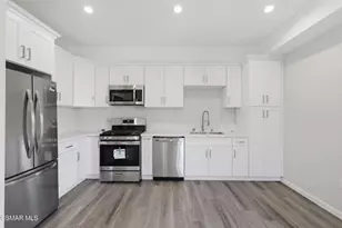 1740 Patricia Ave, Simi Valley, CA 93065 - Photo 16
