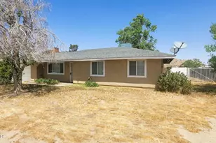 15707 Lanfair Ave, Lancaster, CA 93535 - Photo 2