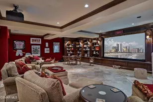 240 W Stafford Rd, Thousand Oaks, CA 91361 - Photo 24