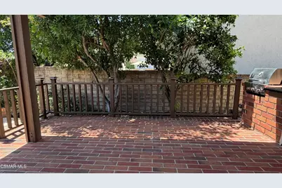 23275 Park Ensenada, Calabasas, CA 91302 - Photo 34