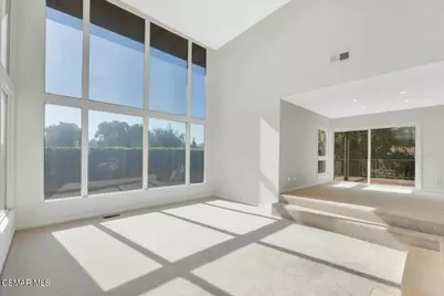 23275 Park Ensenada, Calabasas, CA 91302 - Photo 6