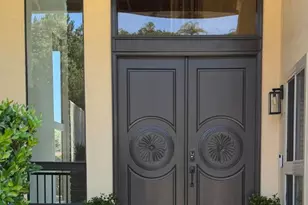 23275 Park Ensenada, Calabasas, CA 91302 - Photo 2