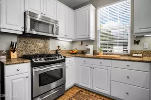 5370 Basie St, Ventura, CA 93003 - Photo 8