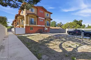 1740 Patricia Ave, Simi Valley, CA 93065 - Photo 44