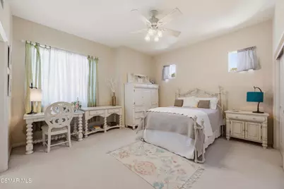 331 Briar Bluff Circle, Thousand Oaks, CA 91360 - Photo 32